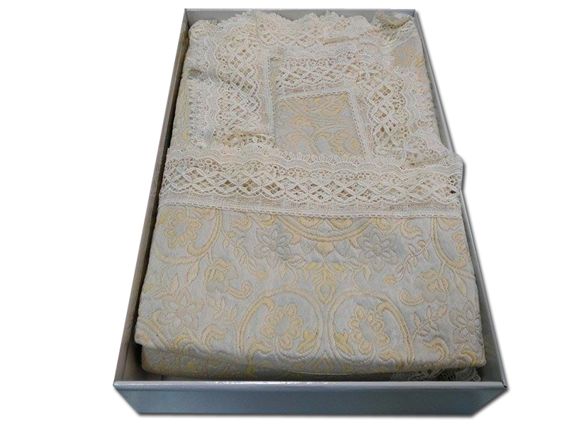 Copriletto broccato per letto matrimoniale con macrame\' 260x280 cm